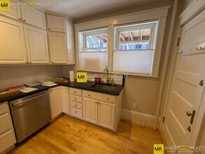 173 Hancock St, Unit 1 in Cambridge, MA - Building Photo - Building Photo