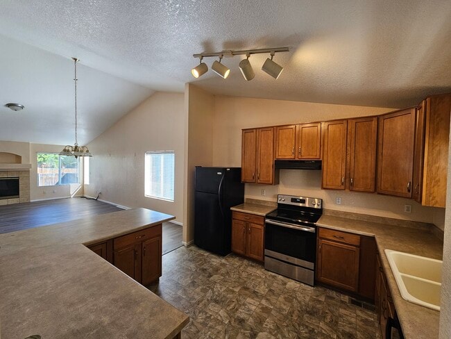 5723 Prairie Cir in Longmont, CO - Building Photo - Building Photo