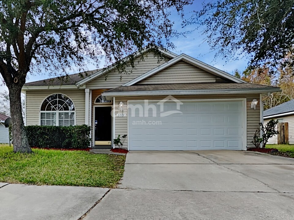 6074 Fillyside Trl in Jacksonville, FL - Building Photo