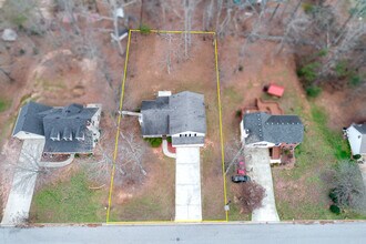 70 Burdell Dr in Covington, GA - Building Photo - Building Photo