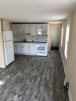 639 N 12th St in Philadelphia, PA - Building Photo