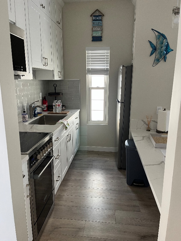 738 Dover Ct in San Diego, CA - Building Photo - Building Photo