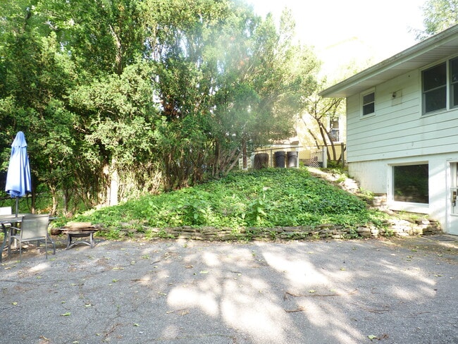 156 Parkview Ave in Westerville, OH - Building Photo - Building Photo