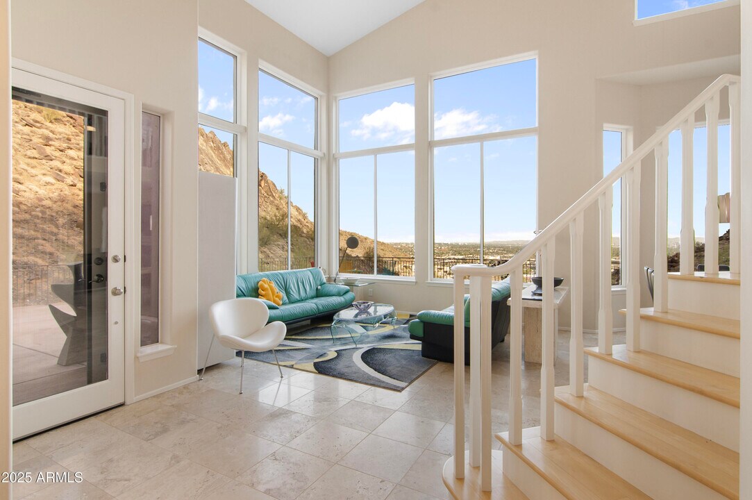 126 W North Ln in Phoenix, AZ - Building Photo