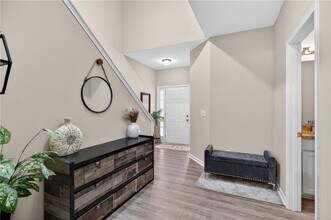 94 Hill Crest Cir in Hiram, GA - Building Photo - Building Photo