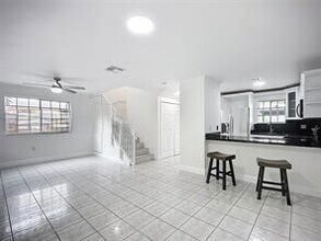 6757 NW 182nd St in Hialeah, FL - Building Photo - Building Photo