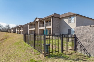 Franklin Square in Munford, TN - Foto de edificio - Building Photo