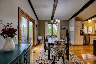 10025 Beard Ave S in Minneapolis, MN - Building Photo - Building Photo