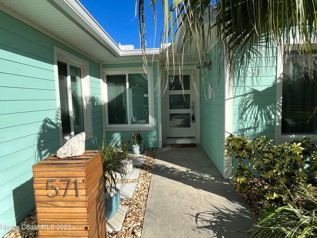 571 Kale St in Satellite Beach, FL - Building Photo - Building Photo