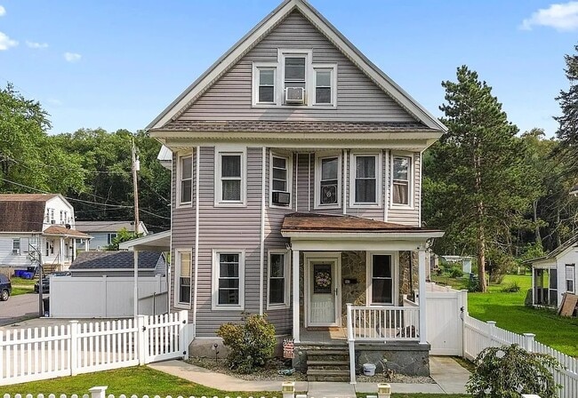 property at 827 Foote Ave