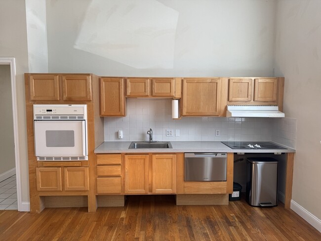 201 Norfolk St, Unit 1-7 in Cambridge, MA - Building Photo - Building Photo