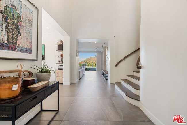 3880 Prado del Trigo in Calabasas, CA - Building Photo - Building Photo