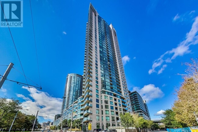 property at 215 Fort York Blvd