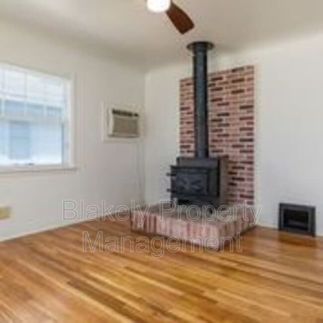 property at 1020 15th Ave S