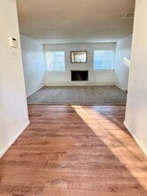 4214 Zephyr Way in Sacramento, CA - Foto de edificio - Building Photo