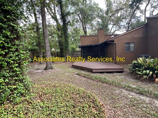 1024 SW 76 Terrace in Gainesville, FL - Building Photo - Building Photo