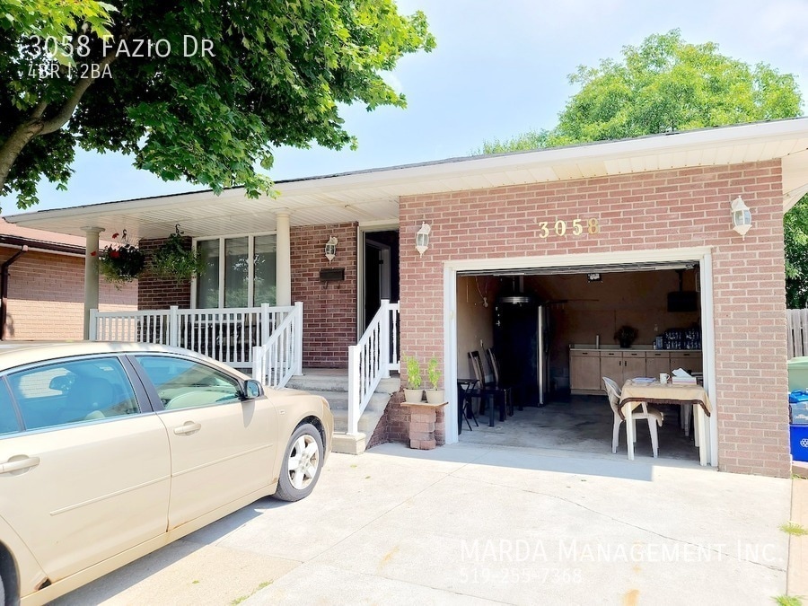 3058 Fazio Dr in Windsor, ON - Building Photo