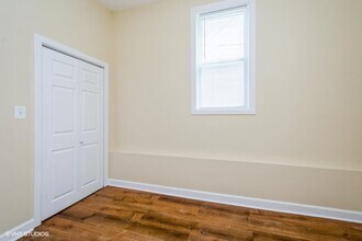 2149 N Lorel Ave in Chicago, IL - Building Photo - Building Photo