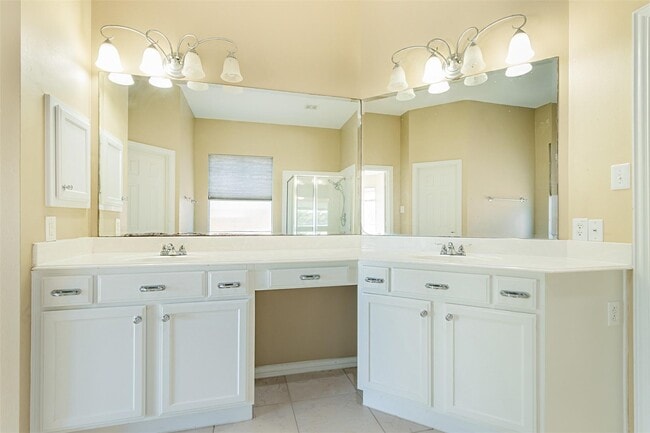 18007 Dunoon Bay Point Ct