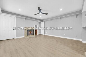 9801 Walnut St in Dallas, TX - Building Photo - Building Photo