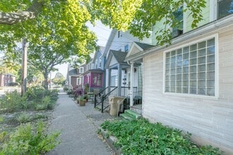 112 N Few St in Madison, WI - Building Photo - Building Photo