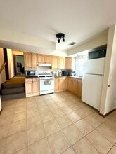 112 Memphis Ave in Staten Island, NY - Building Photo - Building Photo