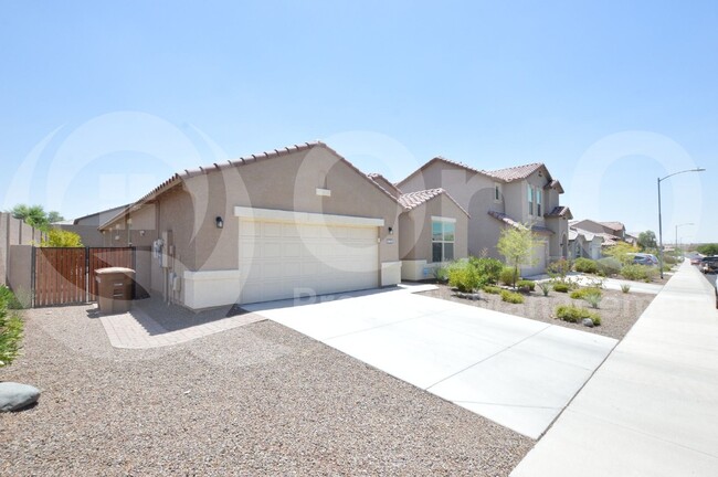 property at 10743 W Bronco Trail