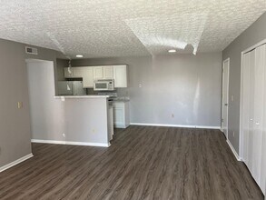 5383 Cypress Chase in Columbus, OH - Building Photo - Building Photo