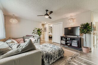 12960 Hazel Dr in Broomfield, CO - Building Photo - Building Photo