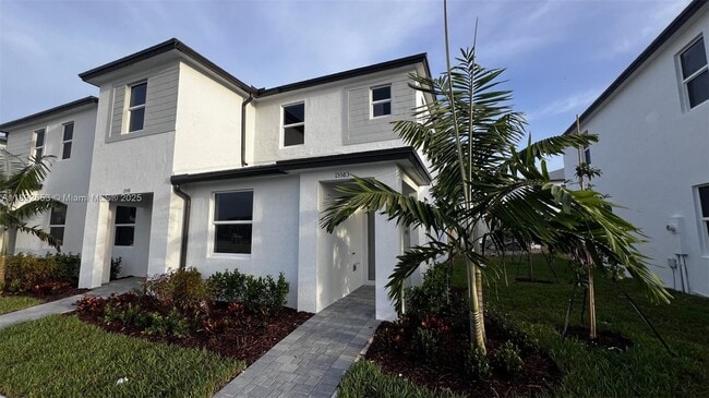 property at 15583 SW 277th St