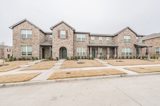 3020 Paint Dr in Mesquite, TX - Building Photo - Building Photo