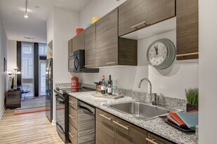 The Trend at 51 in Phoenix, AZ - Building Photo