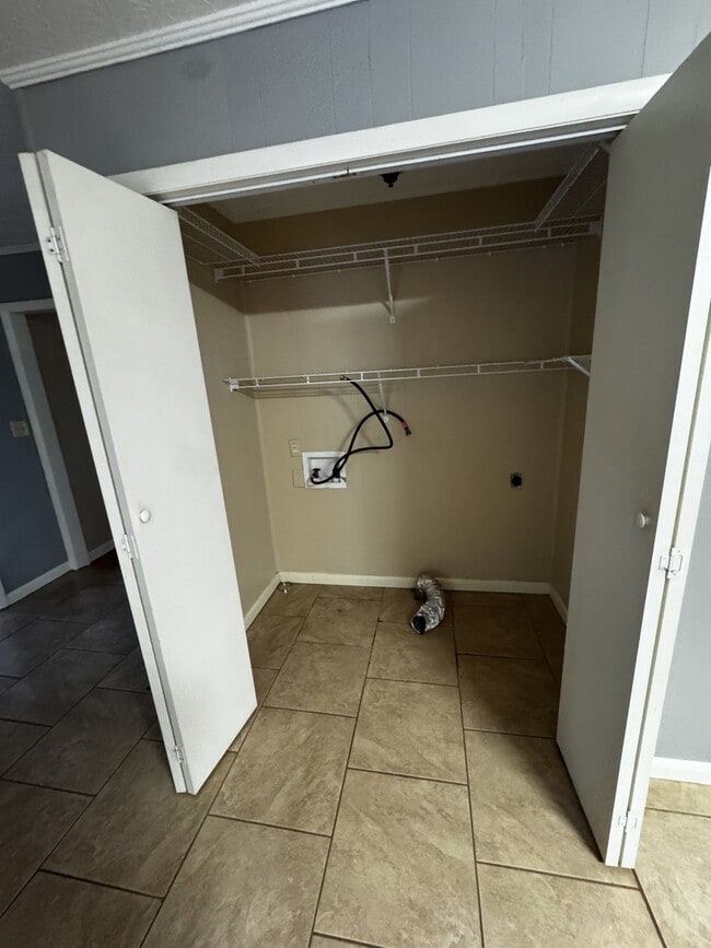 1230 Martinsville Rd in Oakland, KY - Building Photo - Building Photo