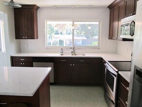 204 River Heights Dr in Cocoa, FL - Building Photo - Building Photo