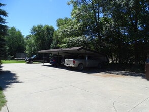 1405 Moreland St in Grand Haven, MI - Building Photo - Building Photo