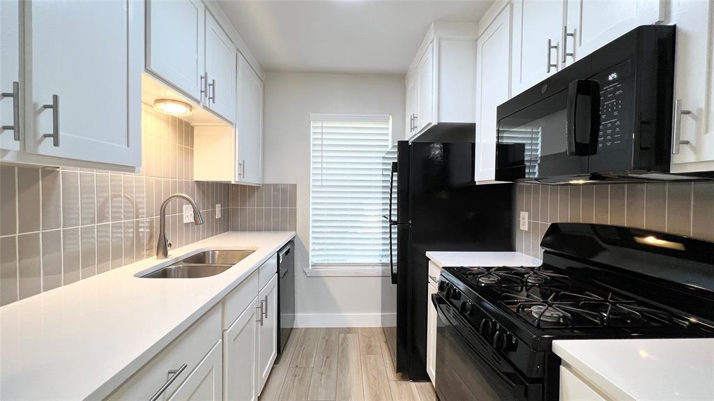 11208 Renel Dr in Austin, TX - Building Photo