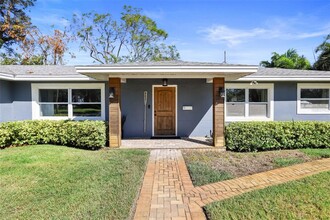 6021 2nd Ave N in St. Petersburg, FL - Building Photo - Building Photo