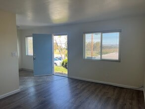 715-719 Los Osos Valley Rd in Los Osos, CA - Building Photo - Building Photo