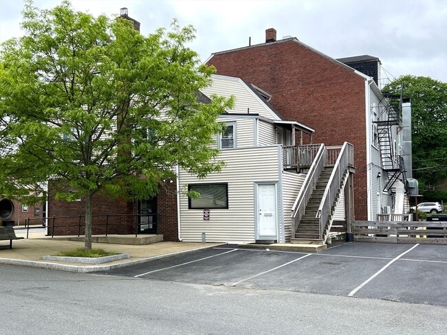 513-517-517 Franklin St in Melrose, MA - Building Photo - Building Photo