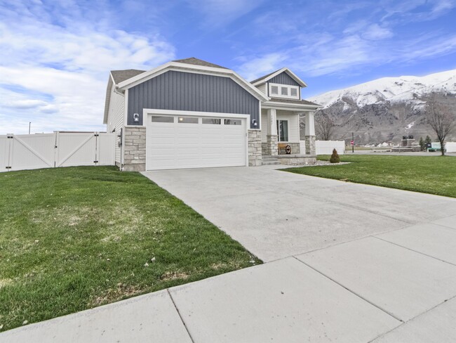 1297 E 330 S in Hyrum, UT - Building Photo - Building Photo