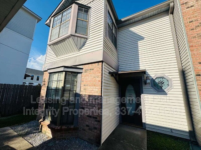 107 Steiner Rd