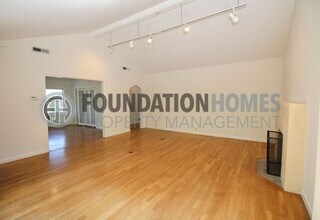 15 Bank St in San Anselmo, CA - Building Photo - Building Photo