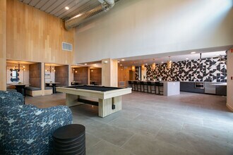 The Senary by Allaso in Albuquerque, NM - Foto de edificio - Building Photo