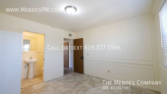 property at 5024 54th St