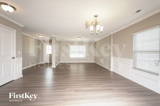 1751 Rdg Blf Cir in Rural Hall, NC - Building Photo - Building Photo