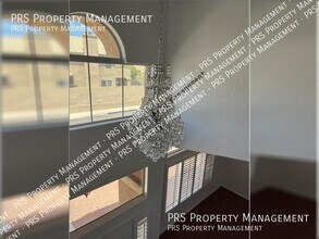 1301 E Briarwood Terrace in Phoenix, AZ - Building Photo - Building Photo