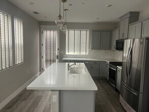 232 Tuso Ranch Rd in Tracy, CA - Building Photo - Building Photo