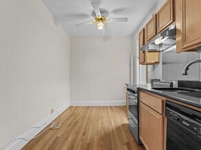 35 Queensberry St in Boston, MA - Building Photo - Building Photo