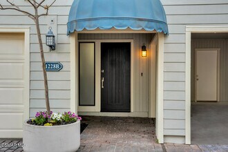 1228 Westlake Blvd in Westlake Village, CA - Building Photo - Building Photo