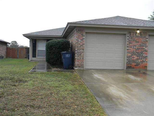 property at 3641 Hulen Park Cir